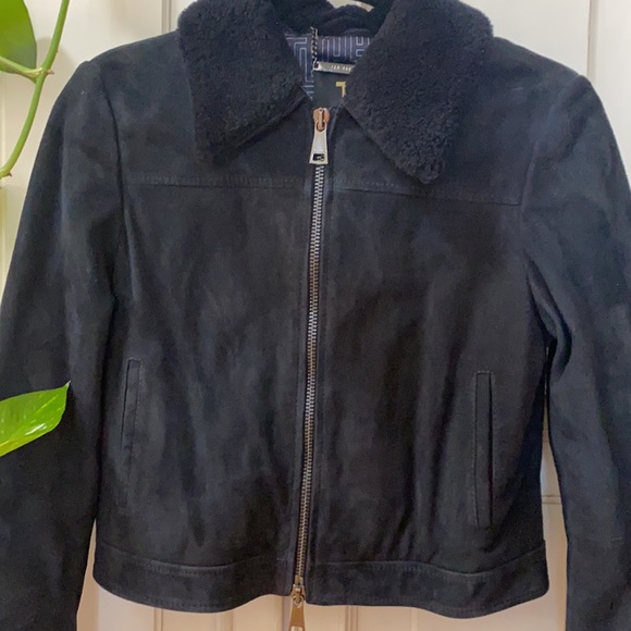 Ted Baker blue suede jacket with shearling collar - Picture 2 of 7